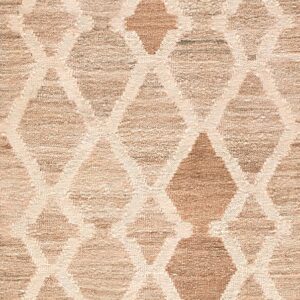Contemporary American hooked rug, design K7213C