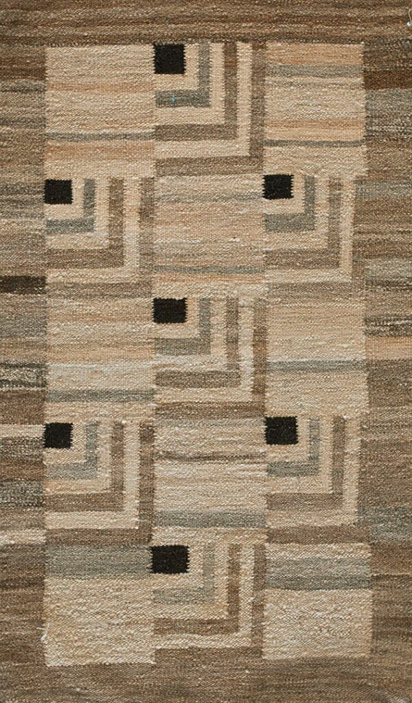 Contemporary american hooked rug, design k7232a