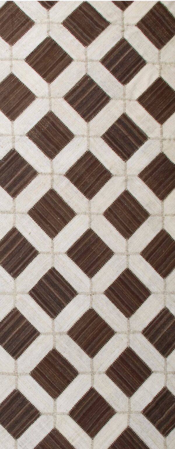 Contemporary american hooked rug, design kc_1c