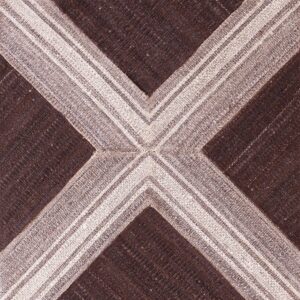 Contemporary American hooked rug, design KC_1Q