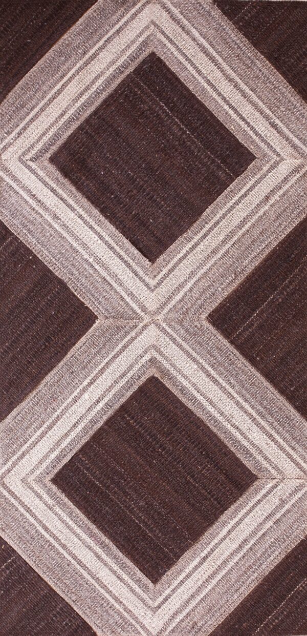 Contemporary american hooked rug, design kc_1q
