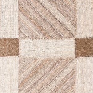 Contemporary American hooked rug, design KC_22