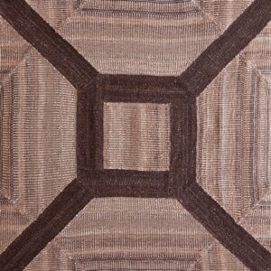 Contemporary American hooked rug, design KC_38