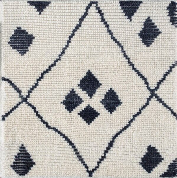 Contemporary moroccan style rug, design m5001b 1 Contemporary american hooked rug, design m5001b