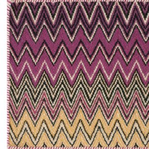 Contemporary American hooked rug, design M6004