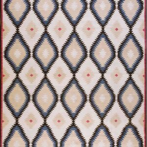 Contemporary American hooked rug, design N10024C