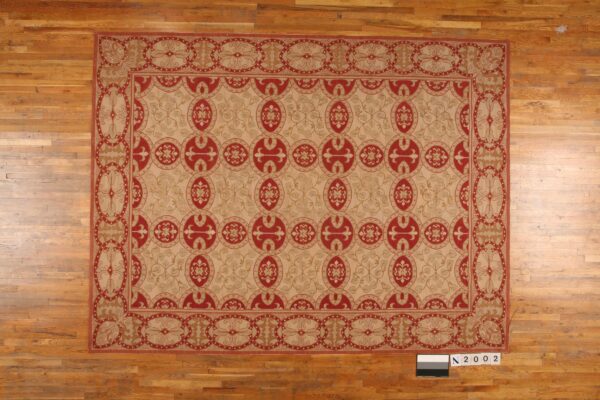 Contemporary needlepoint rug, design n2002 2 Contemporary american hooked rug, design n2002