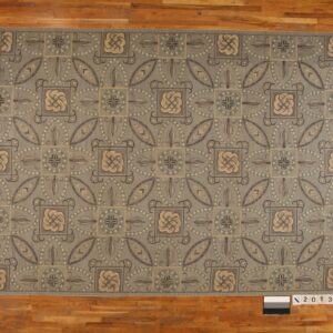Contemporary American hooked rug, design N2013