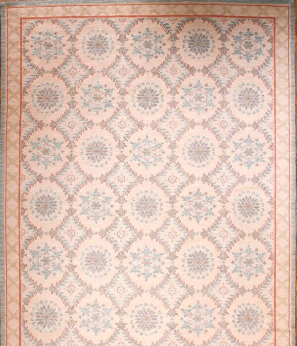 Contemporary needlepoint rug, design n2016d2 1 Contemporary american hooked rug, design n2016d2