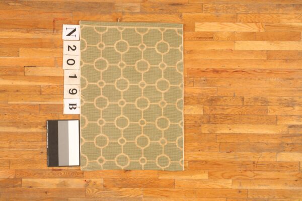Contemporary needlepoint rug, design n2019b 1 Contemporary american hooked rug, design n2019b