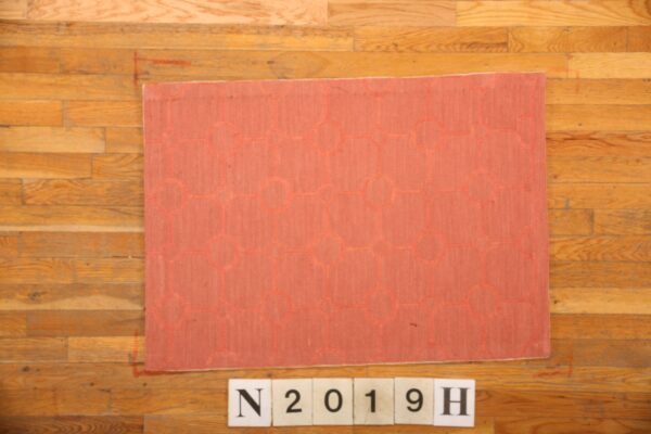 Contemporary american hooked rug, design n2019h