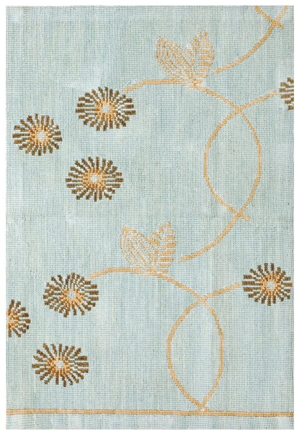 Contemporary needlepoint rug, design n2051 2 Contemporary american hooked rug, design n2051
