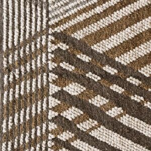 Contemporary American hooked rug, design N2072
