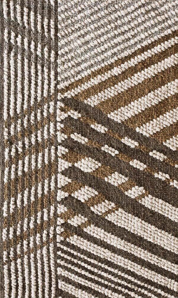Contemporary american hooked rug, design n2072