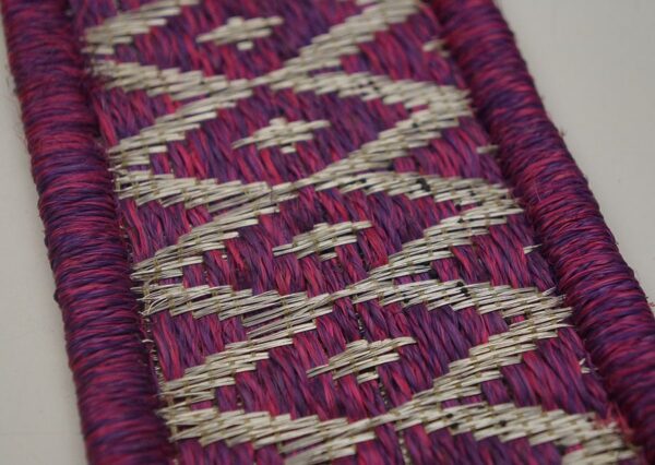 Contemporary american hooked rug, design pcm_004b