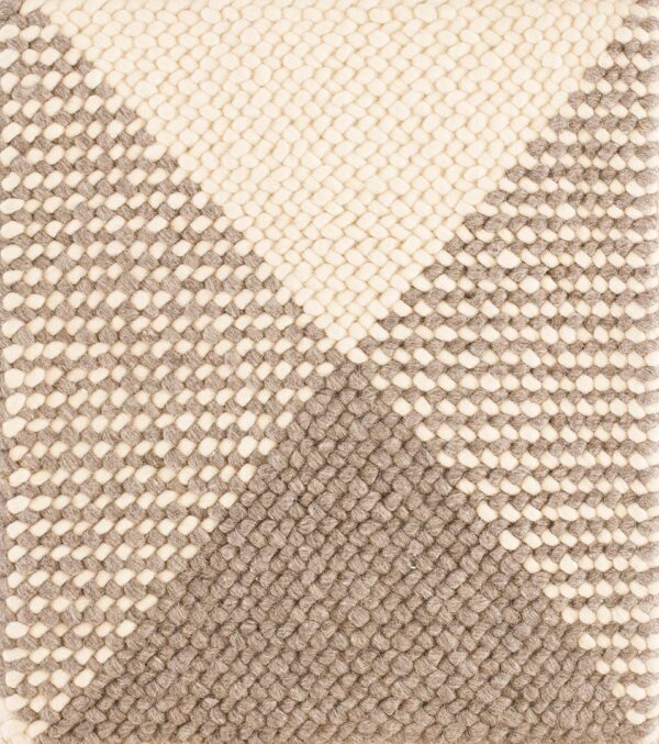 Contemporary pebble rug, design pebble_05a 1 Contemporary american hooked rug, design pebble_05a