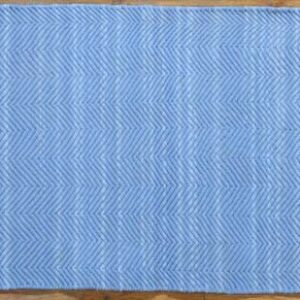 Contemporary American hooked rug, design R3017