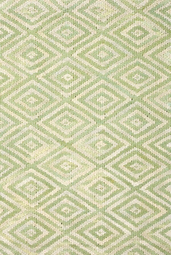 Contemporary american rag rug, design r3021c 1 Contemporary american hooked rug, design r3021c