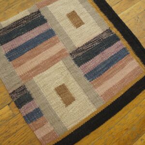 Contemporary American hooked rug, design SC_634
