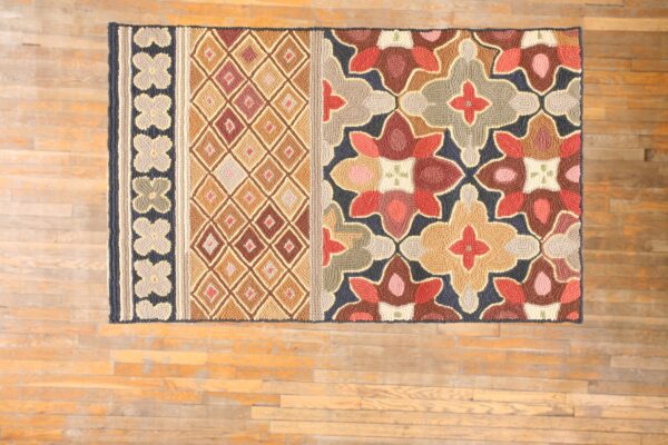 Contemporary american hooked rug, design w1262