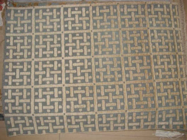 Contemporary high-low pile rug, design w9026a 1 Contemporary american hooked rug, design w9026a