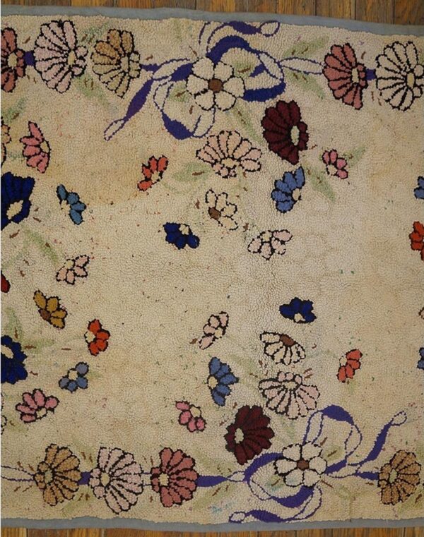 Wool 1930s hooked american antique ivory small scatter size rug 7 Wool 1930s hooked american antique ivory small scatter size rug (sku 20524) - detail view 3