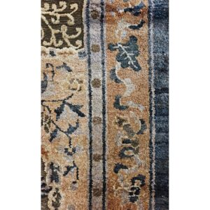 1980s Gray Cloud Band Classical Motif Medallion Vintage Chinese Silk Small Rug - detail view 6