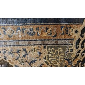 1980s Gray Cloud Band Classical Motif Medallion Vintage Chinese Silk Small Rug - detail view 7
