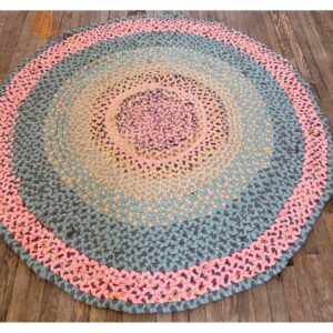 1980s Vintage Multicolor Medallion American Braided Handwoven Wool Round Rug - detail view 3