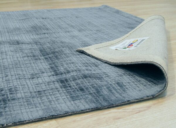 Captivating lush blue hand tufted viscose rug 8 x 10 4 Captivating lush blue hand tufted viscose rug 8 x 10 - image 4