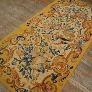 Early 18th century French tapestry weave rug, the whole rug, stock number 25095