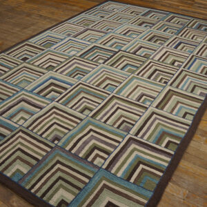 Contemporary hand-hooked rug, design I1010E