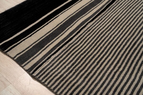 Black and beige stripe handmade wool rug - 8 x 10 size rugs 5 Black and beige striped handmade wool rug, black stripe (sku fio3bk8x10), detail 4