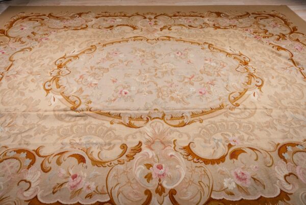 Vintage aubusson flat weave rug, beige rose medallion (sku fa5006bg9x12), detail 5