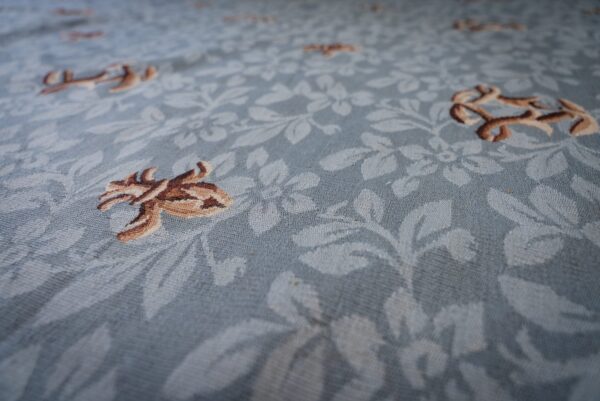 Vintage aubusson flat weave rug, blue fleur-de-lis (sku fa5111bl9x12), detail 8