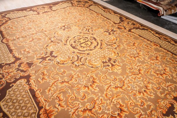 Vintage aubusson flat weave rug, brown baroque medallion (sku fa5158bbn9x12), detail 5
