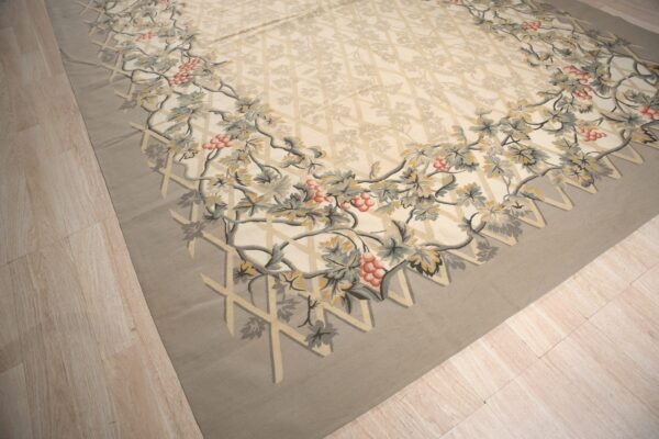 Vintage aubusson flat weave rug, grey grapevine trellis, 9' x 12' 3 Vintage aubusson flat weave rug, grey grapevine trellis (sku fa5151gy9x12), detail 2
