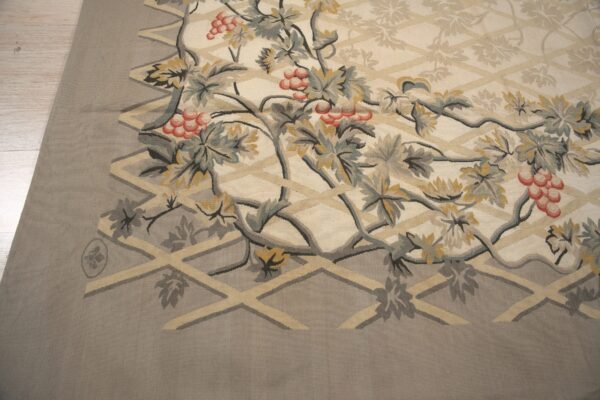 Vintage aubusson flat weave rug, grey grapevine trellis, 9' x 12' 5 Vintage aubusson flat weave rug, grey grapevine trellis (sku fa5151gy9x12), detail 4