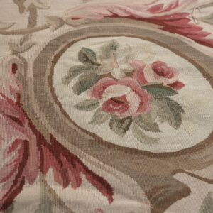 Vintage Aubusson flat weave rug, Louis Philippe Rose Wreath (SKU FA5037IV12X16), detail 4