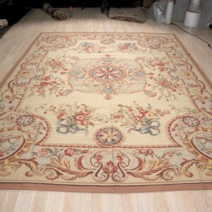 Vintage Aubusson flat weave rug, Louis XV Rosette Medallion (SKU FA5089AIV9X12), detail 1
