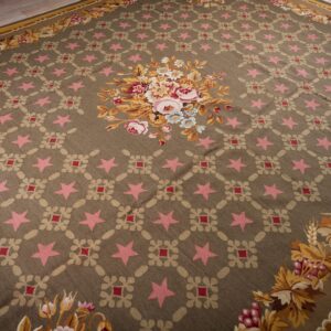 Vintage Aubusson flat weave rug, Olive Green Star Lattice (SKU FA5141GN9X12), detail 2