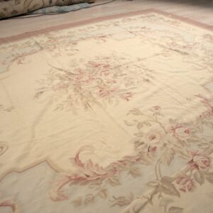 Vintage Aubusson flat weave rug, Pastel Rose Bouquet (SKU FA3498BG9X11), detail 6
