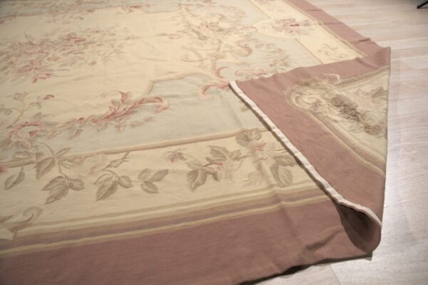 Vintage aubusson flat weave rug, pastel rose bouquet (sku fa3498bg9x11), detail 7