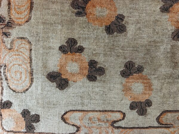 Warm cream color antique floral pattern mongolian wool pile area rug 8 Warm cream color antique floral pattern mongolian wool pile area rug, detail photo 6, stock number 21187