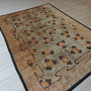 Warm Cream Color Antique Floral Pattern Mongolian Wool Pile Area Rug, detail photo 8, stock number 21187